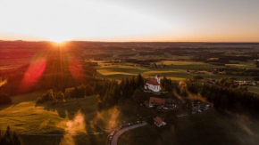 Panoramagasthof auf dem Auerberg Bernbeuren